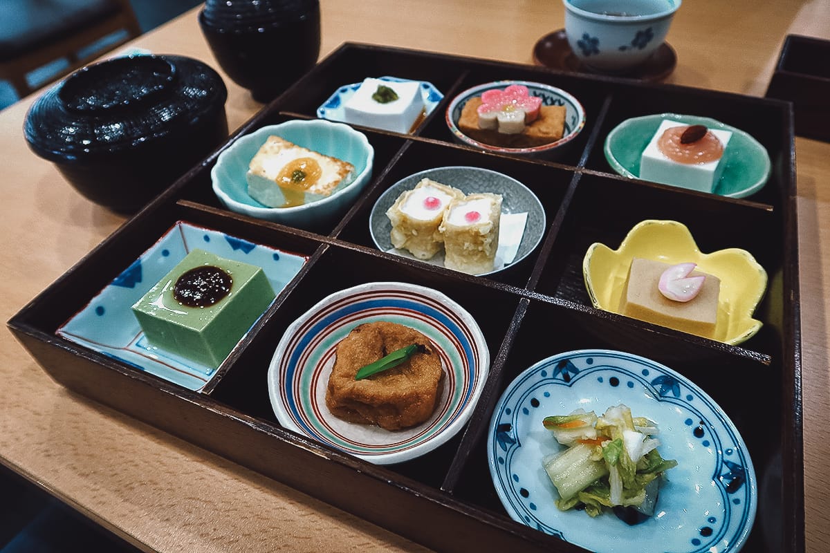 Koyasan World Heritage Ticket Tofu set meal at Kadohama in Koyasan