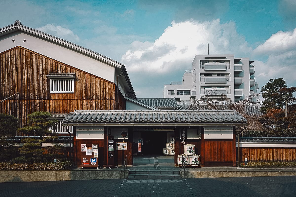 Kobe Travel Guide Sake brewery museum in Nada