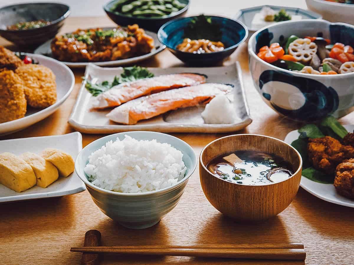 Kanazawa Travel Guide Home-cooked Japanese meal