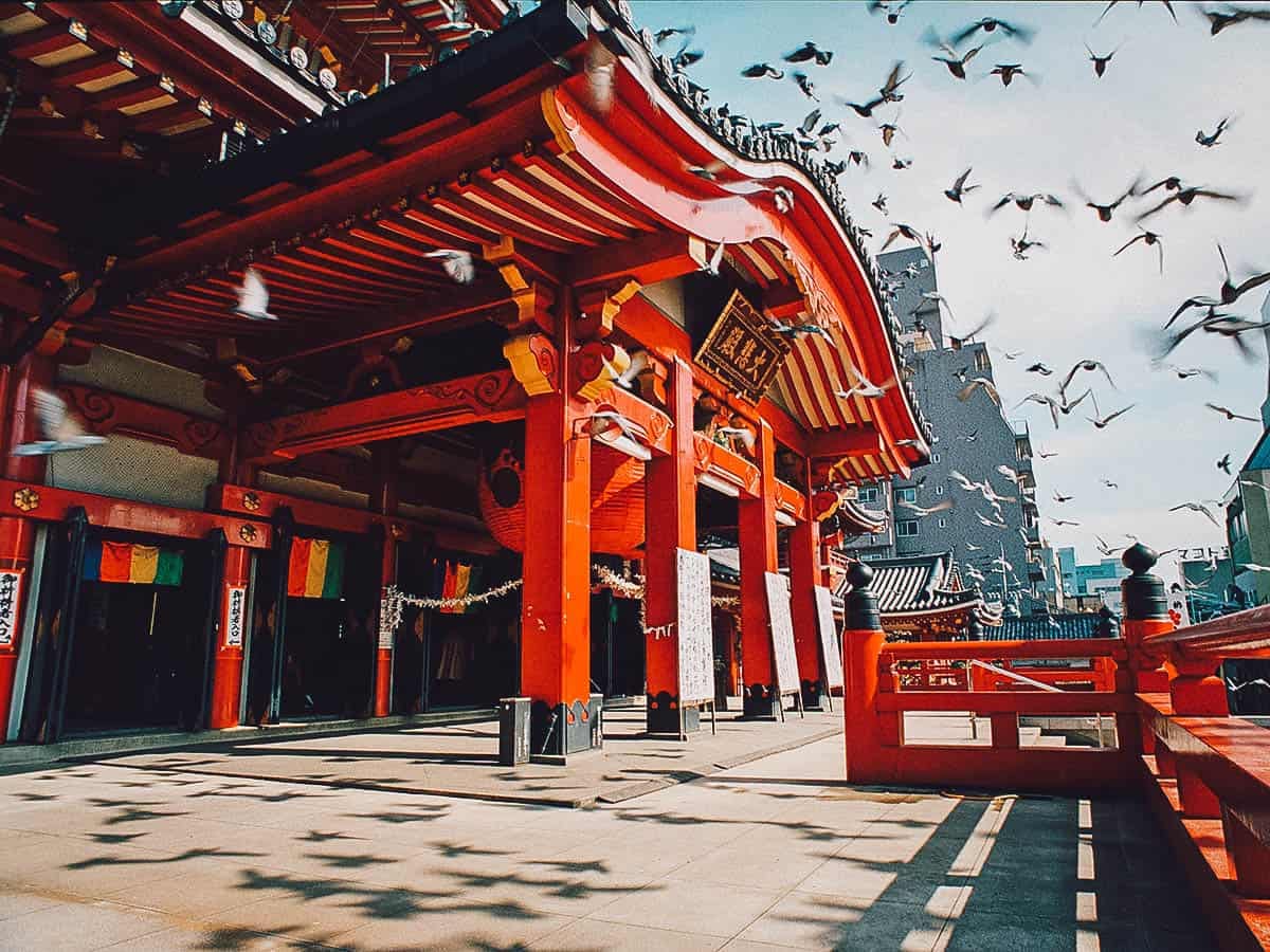Nagoya Travel Guide Osu Kannon exterior
