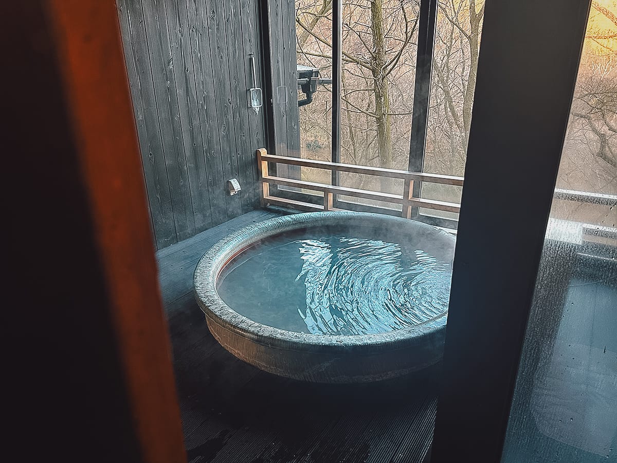 Hakone Travel Guide Onsen