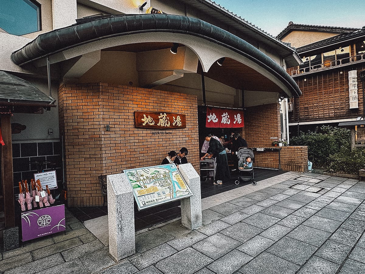 Kinosaki Onsen Travel Guide Outside Jizo-yu