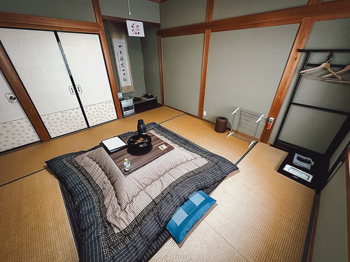 Koyasan Travel Guide Room inside a temple in Koyasan