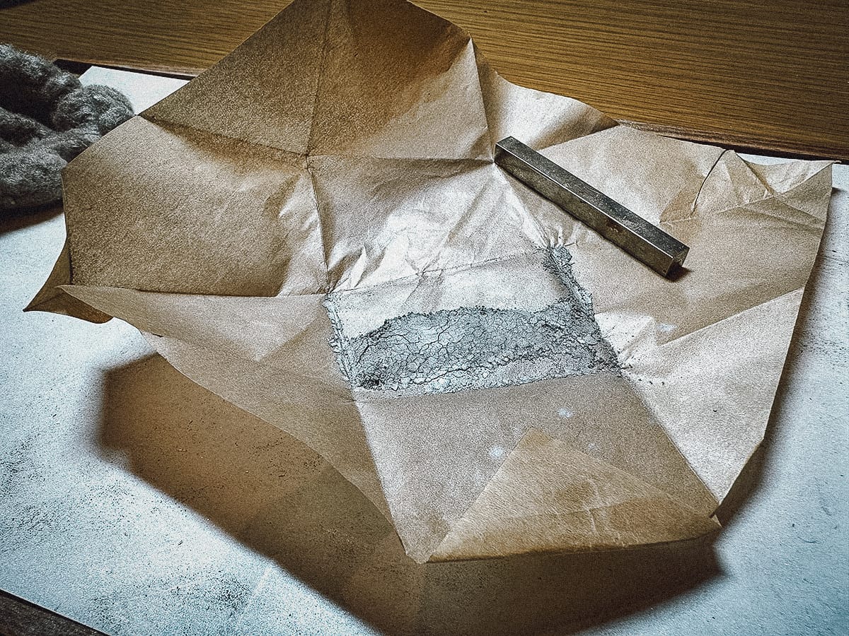 Kintsugi in Kyoto Packet of silver powder