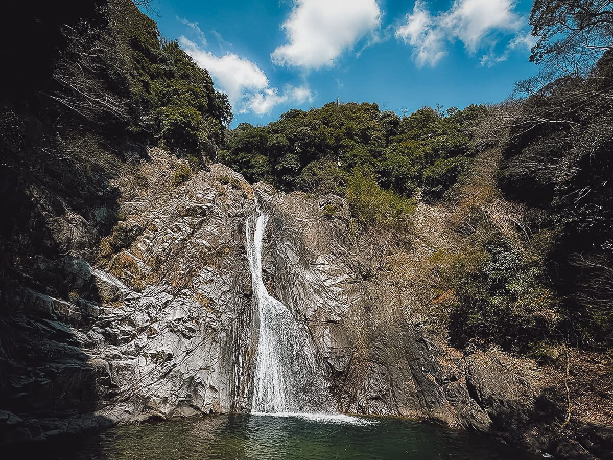 Kobe Travel Guide Nunobiki Waterfall