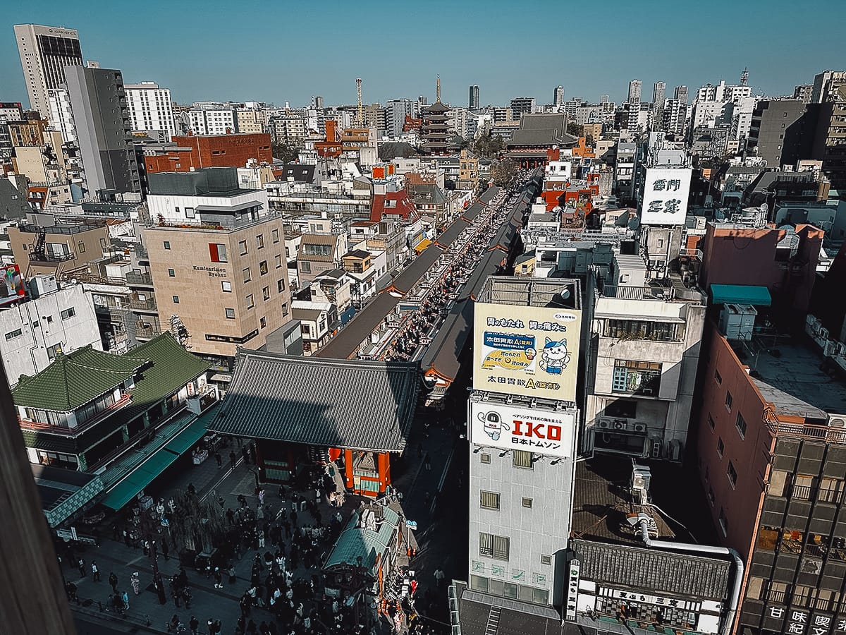 Free Observatories in Tokyo Bird's eye view of Nakamise-dori